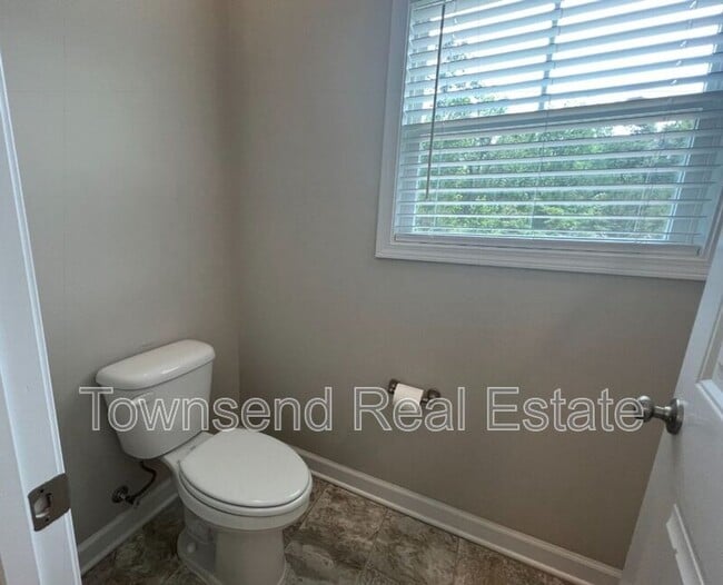 Building Photo - 2513 Owlands Ct