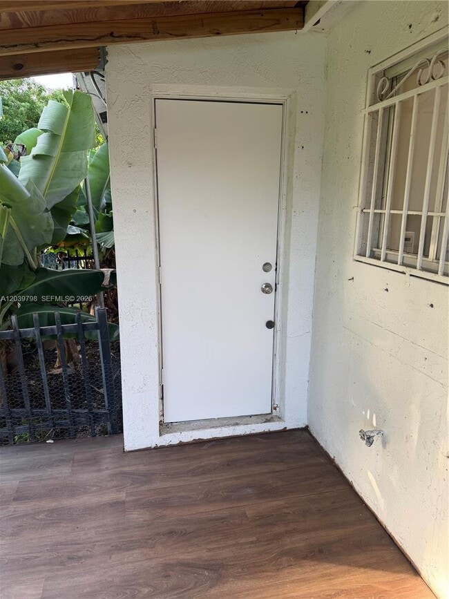 Building Photo - 17740 SW 103rd Ave