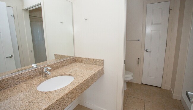 Building Photo - 242 E Water St