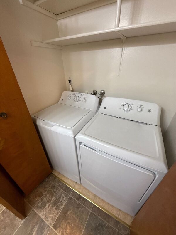 Building Photo - 670 Taybin Rd NW