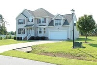 Building Photo - 107 Enchanted Way