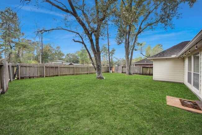 Building Photo - 1802 Whispering Forest Dr