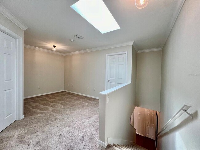 Building Photo - 2513 W Kansas Ave