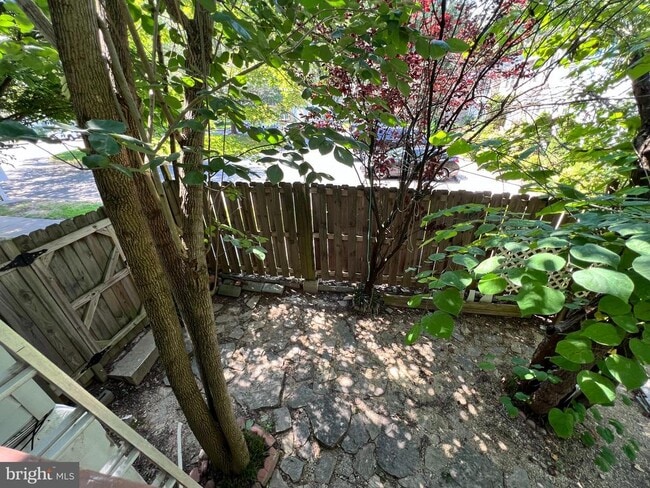 Building Photo - 8156 Dark Den Cir
