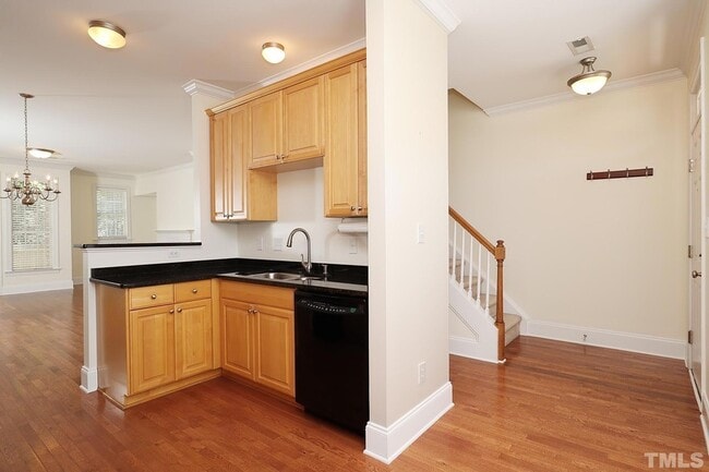 Building Photo - 643 Highpark Lane