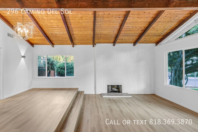 Building Photo - 296 Camino del Sol