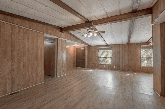 Building Photo - 30 Allen Rd