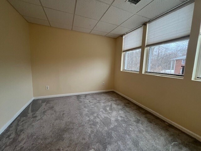 Building Photo - 12 New Zealand Rd