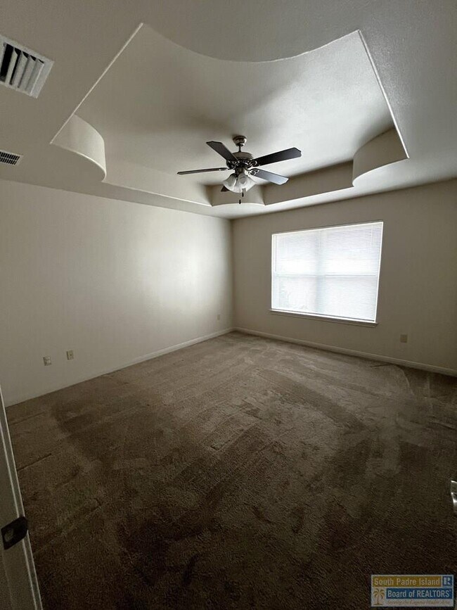 Building Photo - 4925 Ruidoso Pl