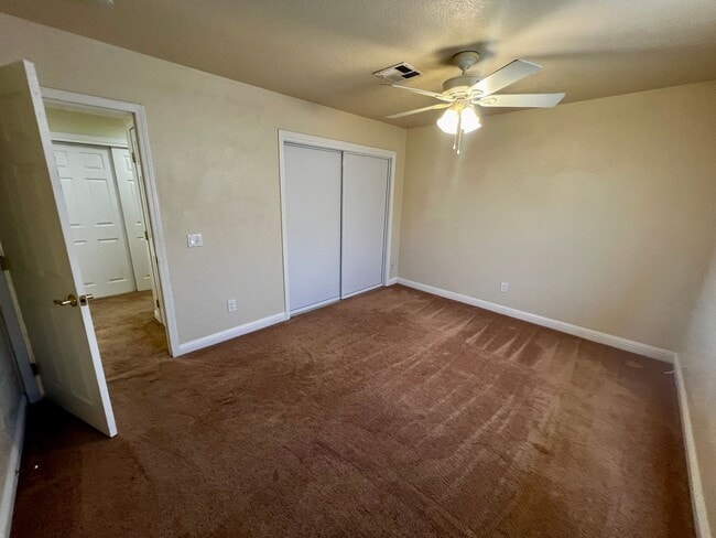 Building Photo - 74071 Playa Vista Dr