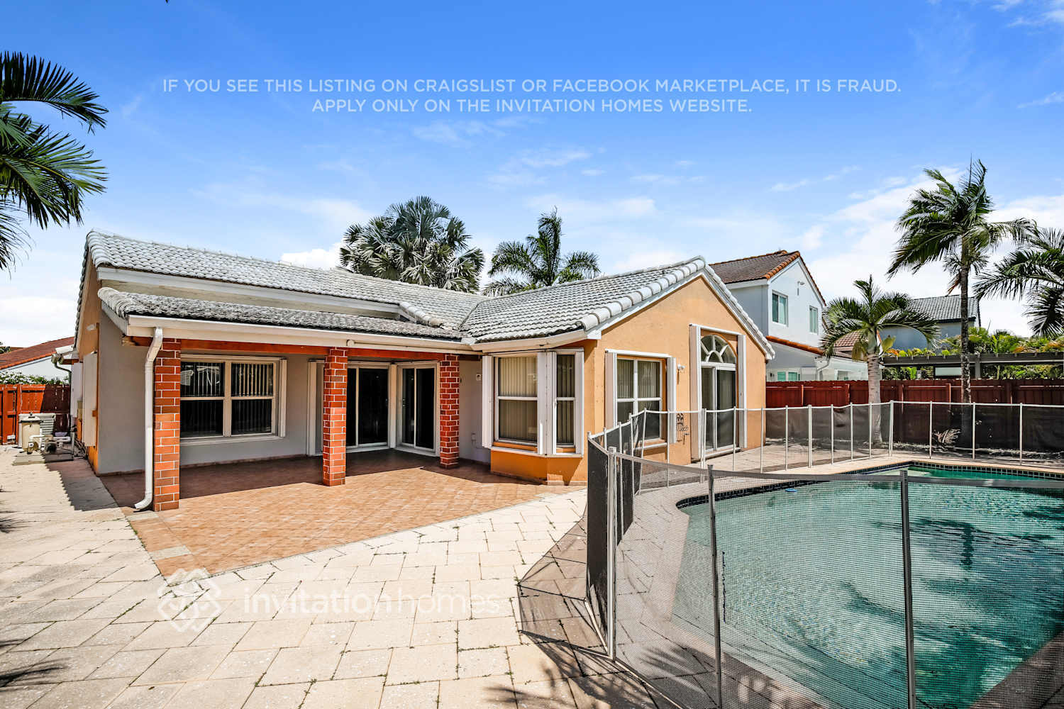 Building Photo - 7845 SW 161st Ave