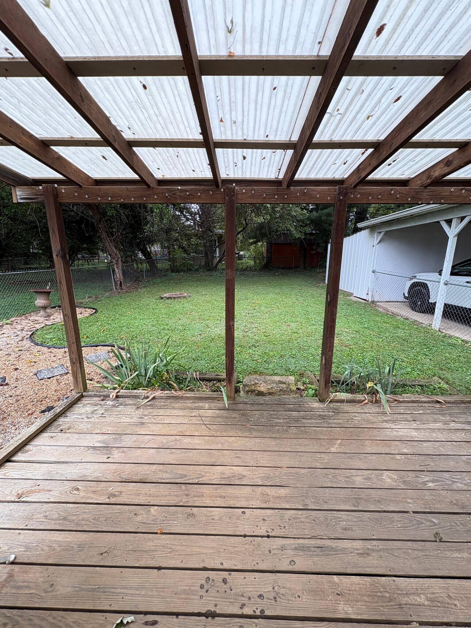 Carport and storage shed - 211 E Vermilya Ave