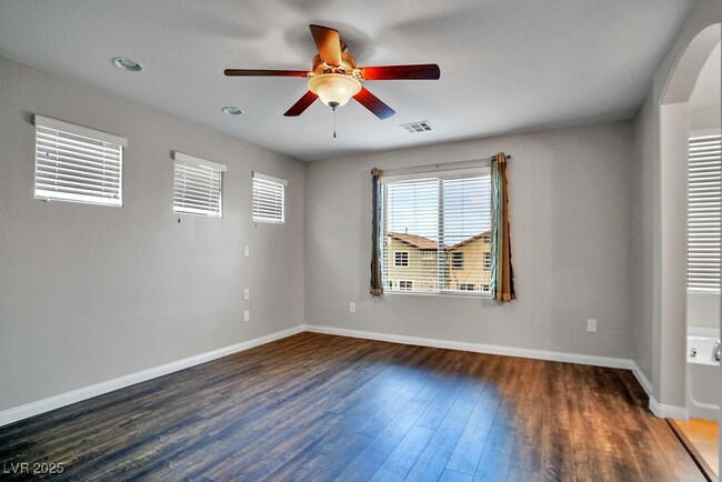 Building Photo - 6624 Salt Pond Bay St
