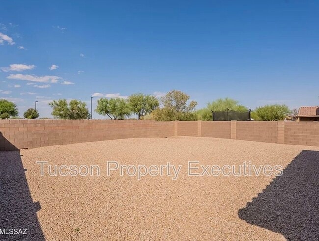 Building Photo - 11545 W Oilseed Dr