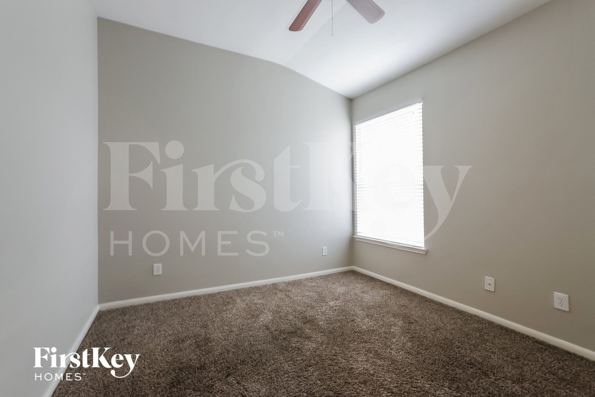 Building Photo - 21035 Noelle Ct