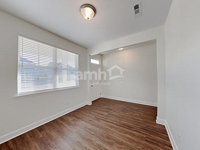 Building Photo - 412 Bluewater Dr
