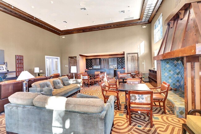 Building Photo - 883 Millbrae Ct