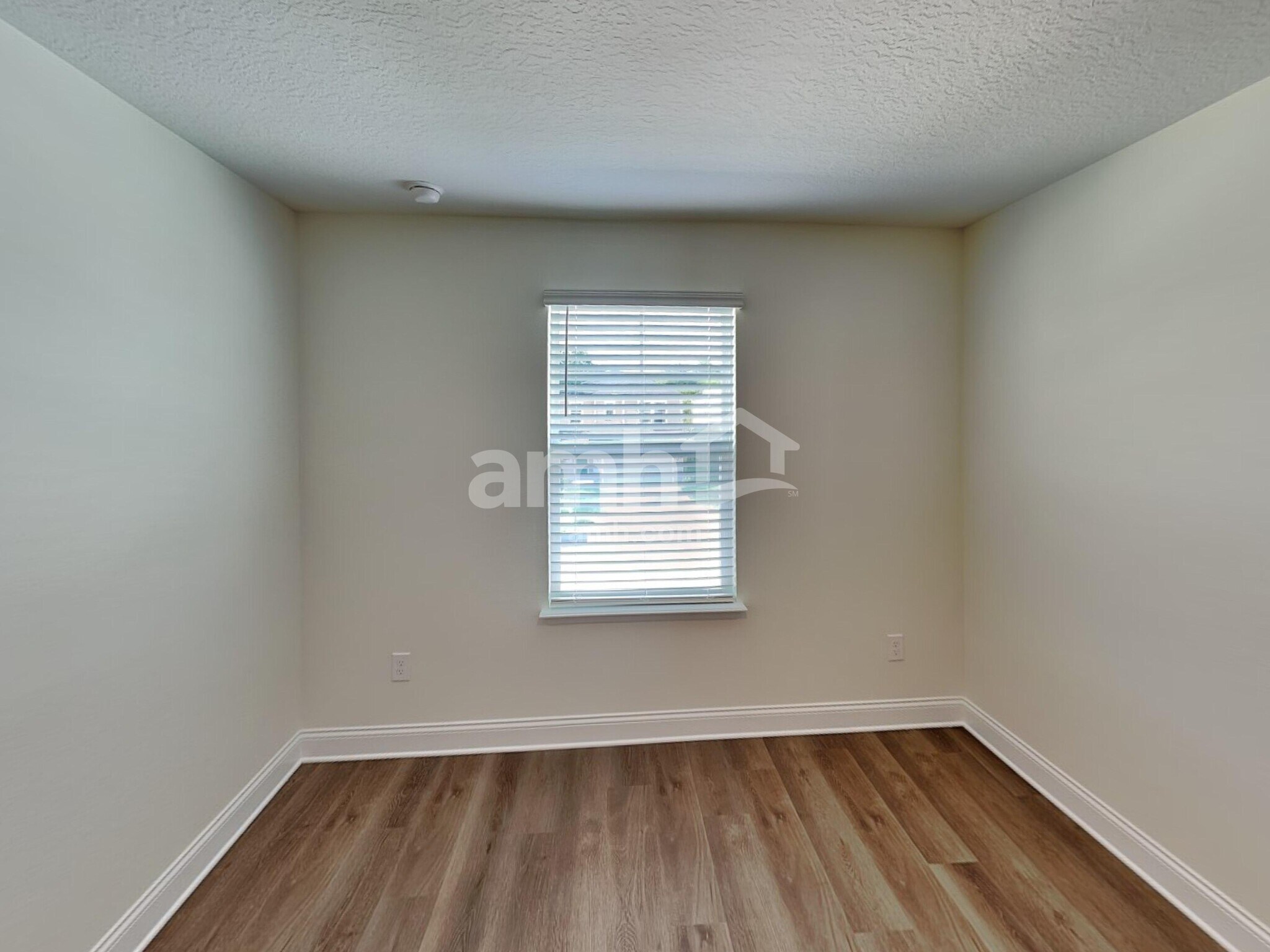 Building Photo - 1076 Grafton Ridge Dr