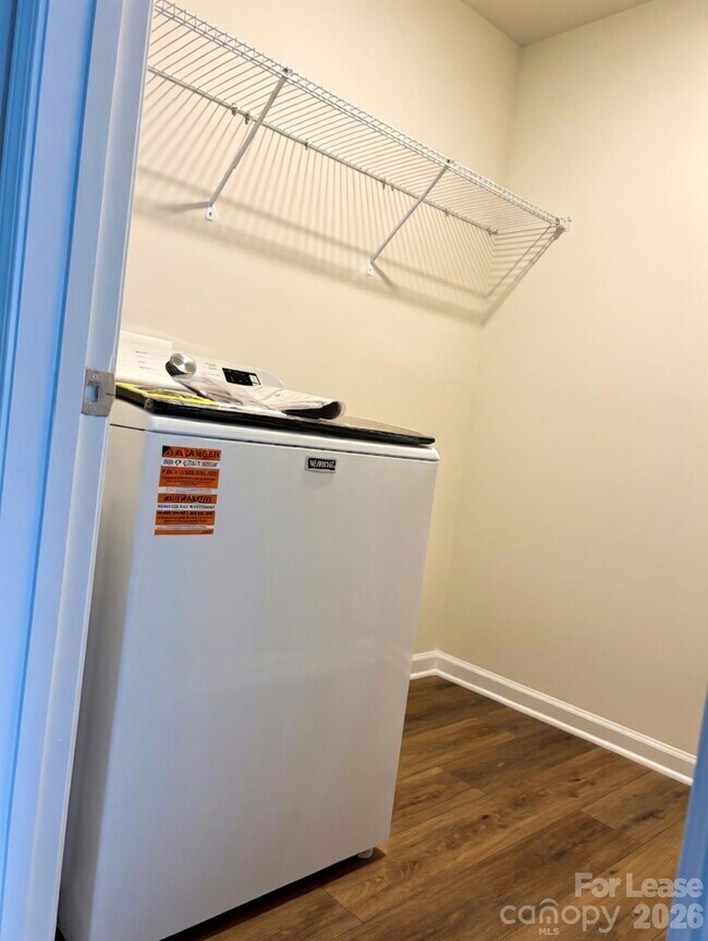 Building Photo - 1115 Bandon Dr