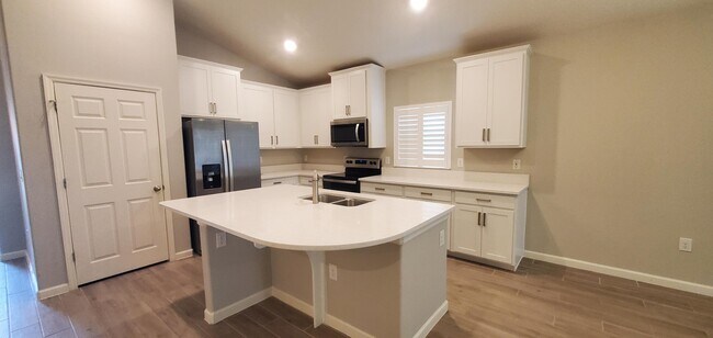 Building Photo - 4227 Broomsedge Cir