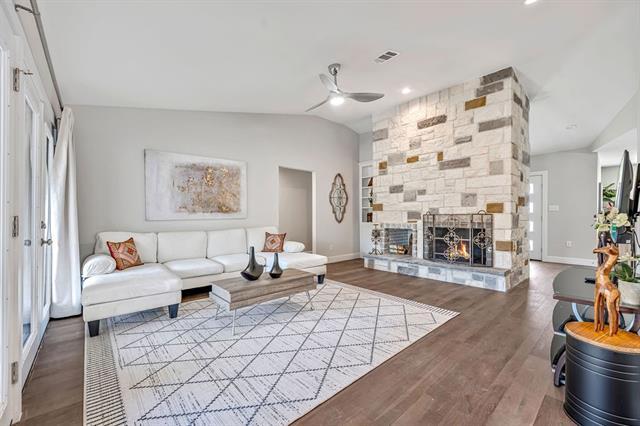 Building Photo - 3151 Kinkaid Dr