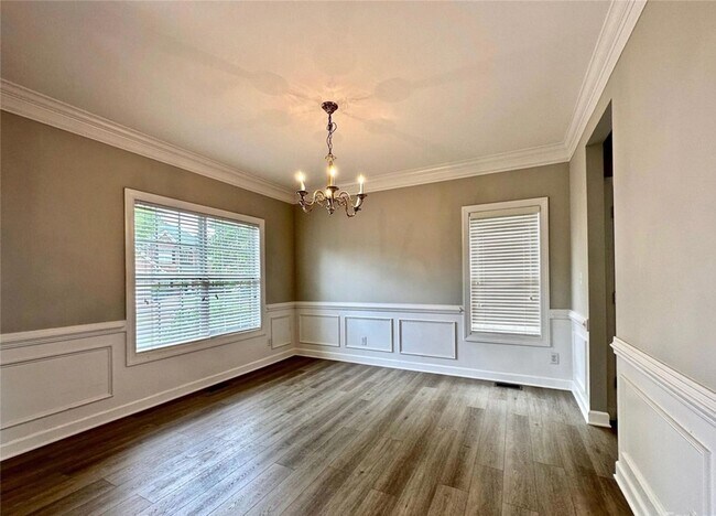 Building Photo - 4 BR/2.5BA | Newly Renovated Single Family Home |Fenced backyard| Elegant Brick Home in the Heart...