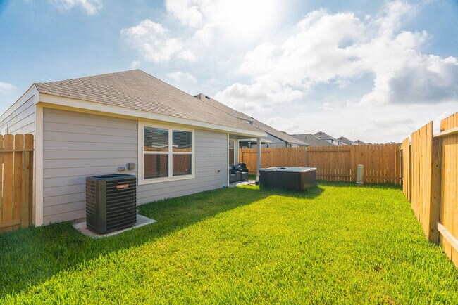 Building Photo - 8110 Alpine Bearberry Dr