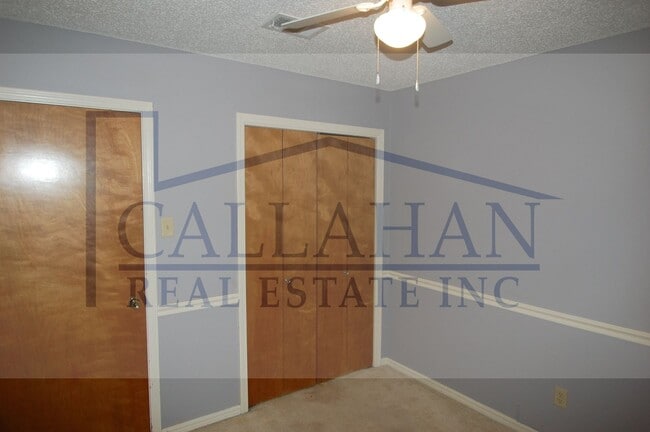 Building Photo - Sherwood 3 Bedroom Home