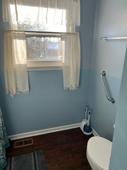 Building Photo - 1729 Prairie Cir