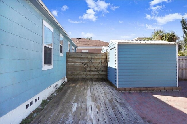Building Photo - 2483 13th Ave N