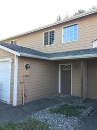 Building Photo - Orting 3bdr 1.5 bath Townhouse w/ garage