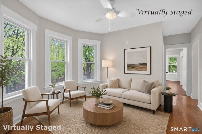 Building Photo - 95 Parrott Ave