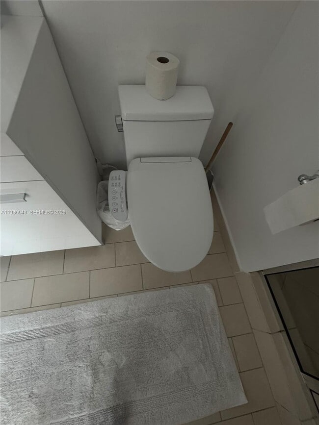 Building Photo - 1111 SW 1st St