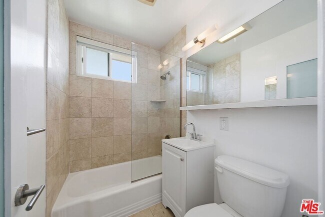 Building Photo - 510 Pacific Ave