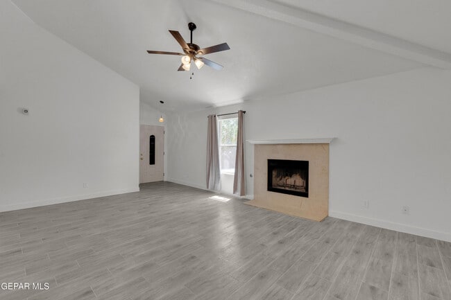 Building Photo - 6541 Dakota Ridge Dr