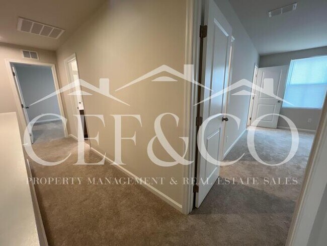 Building Photo - New Construction Gem – 4BR + Loft, Garage, and Great Amenities!