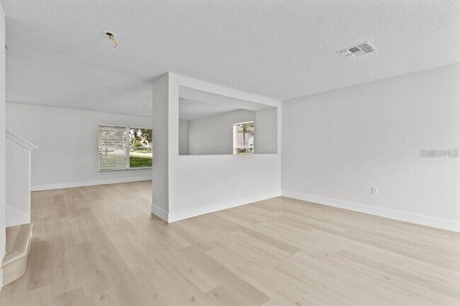 Building Photo - 1537 Morning Star Dr