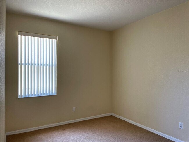 Building Photo - 1628 N Hampton Dr