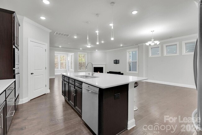 Building Photo - 11715 Clems Branch Dr