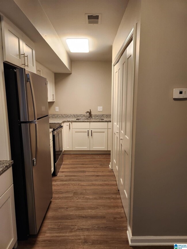 Building Photo - 140 Rocky Ridge Dr