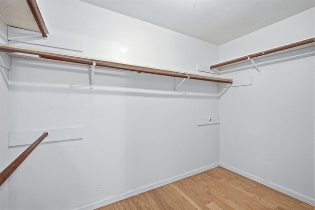 Building Photo - 214 Glen Haven Ct