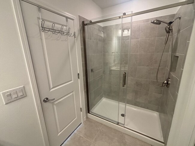 Building Photo - Stunning 3/2 in 55+ Stone Creek - Will rent quick