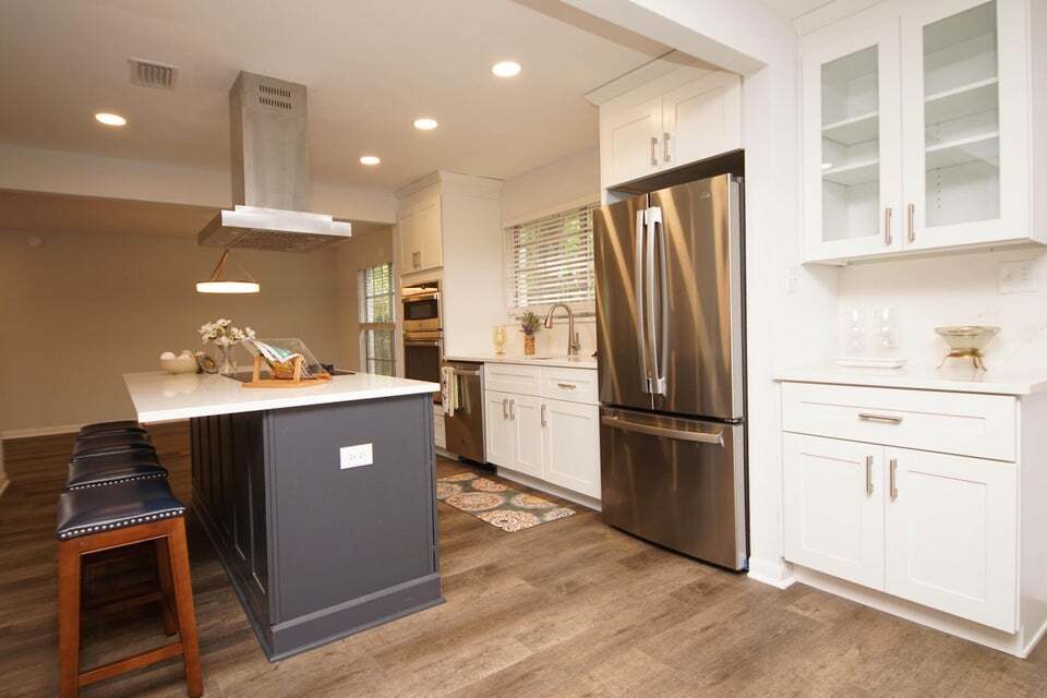 Building Photo - 596 L Ombre Ct NE