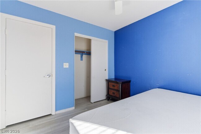 Building Photo - 5362 Walcott Dr