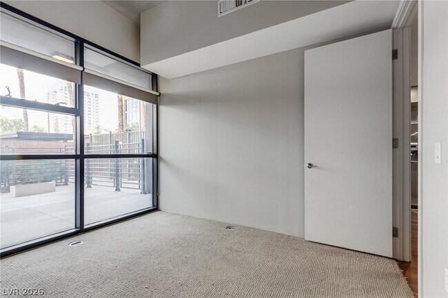 Building Photo - 353 E Bonneville Ave