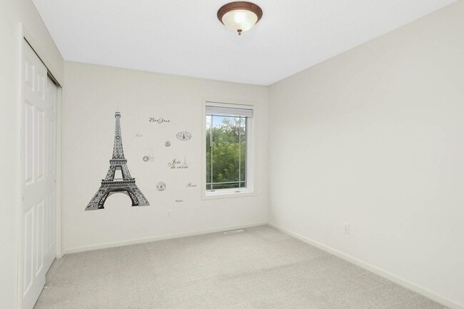 Building Photo - 15865 Porchlight Ln
