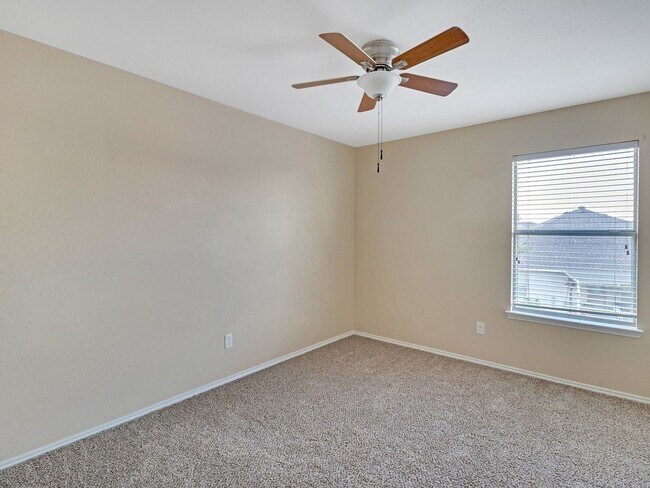 Building Photo - 1029 Magnolia Ln