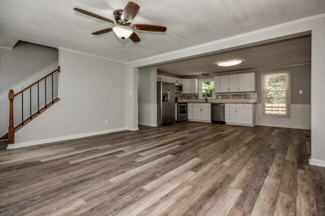 Building Photo - 4792 NC-73