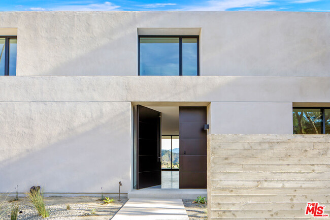 Building Photo - 1448 Stradella Rd