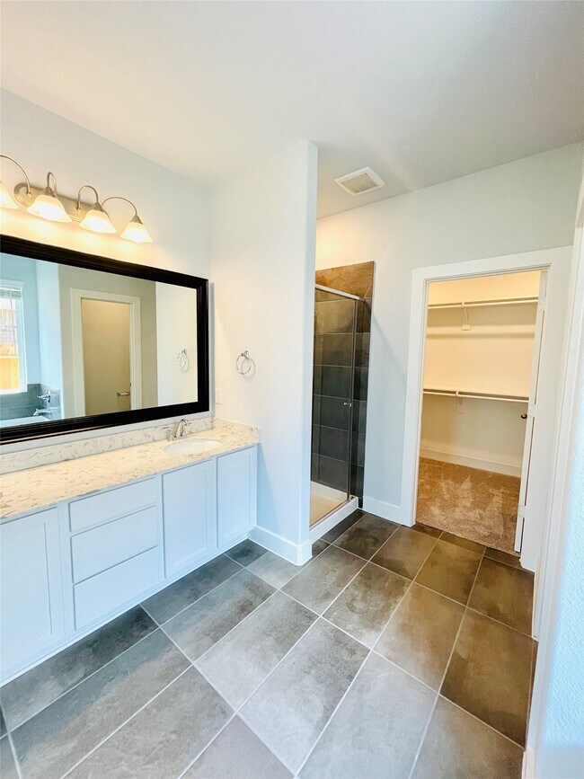 Building Photo - 216 Catalina Cove Dr